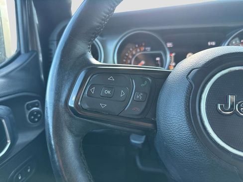 Used 2018 Jeep Wrangler Unlimited Sport S AWD/4WD image 13