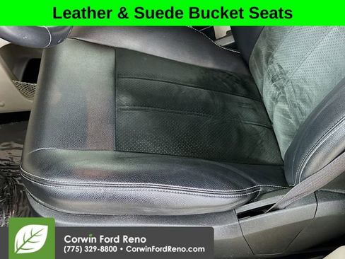 Used 2017 Dodge Grand Caravan SXT image 19