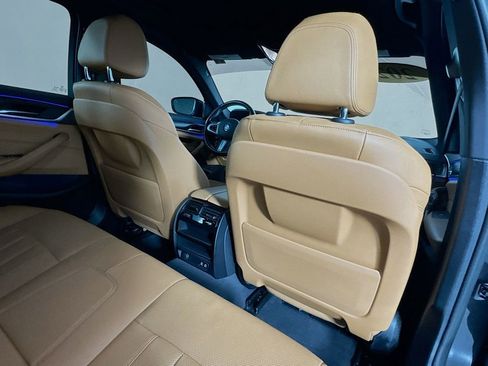 Used 2021 BMW 530i w/ M Sport Package RWD image 30