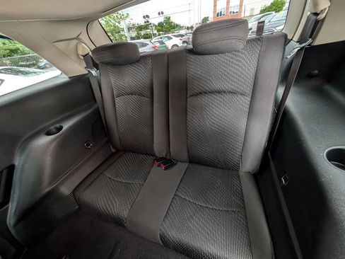 Used 2018 Dodge Journey SE FWD image 19