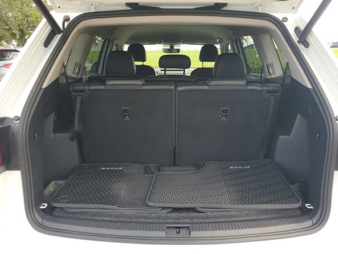 Used 2022 Volkswagen Atlas SE image 8