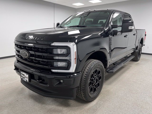 Used 2024 Ford F350 Lariat w/ Black Appearance Package AWD/4WD image 4