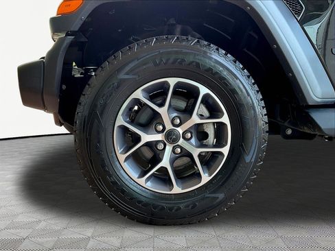Used 2024 Jeep Wrangler Unlimited Sport AWD/4WD image 32