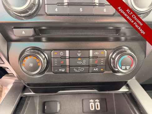 Used 2016 Ford F150 XLT w/ Equipment Group 302A Luxury AWD/4WD image 23