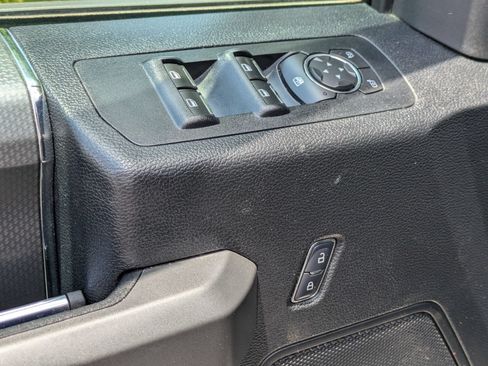 Used 2017 Ford F150 XLT w/ Equipment Group 301A Mid AWD/4WD image 11