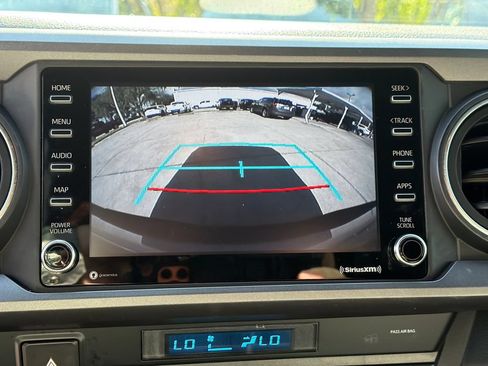 Used 2021 Toyota Tacoma TRD Sport RWD image 32