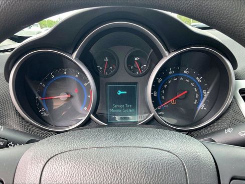 Used 2016 Chevrolet Cruze LT FWD image 21