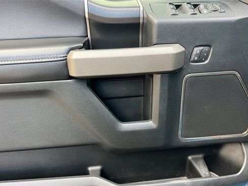 Used 2020 Ford F150 Raptor w/ Equipment Group 802A Luxury image 11