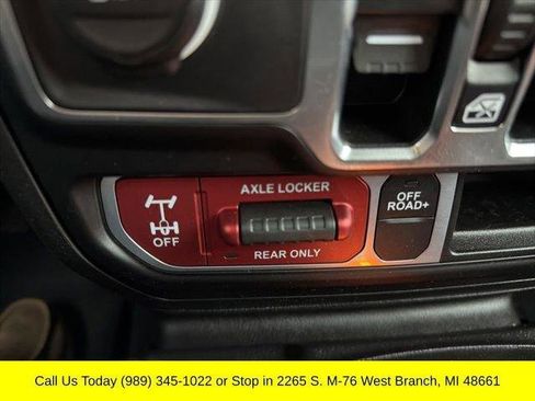 Used 2023 Jeep Gladiator Mojave w/ Cold Weather Group AWD/4WD image 28