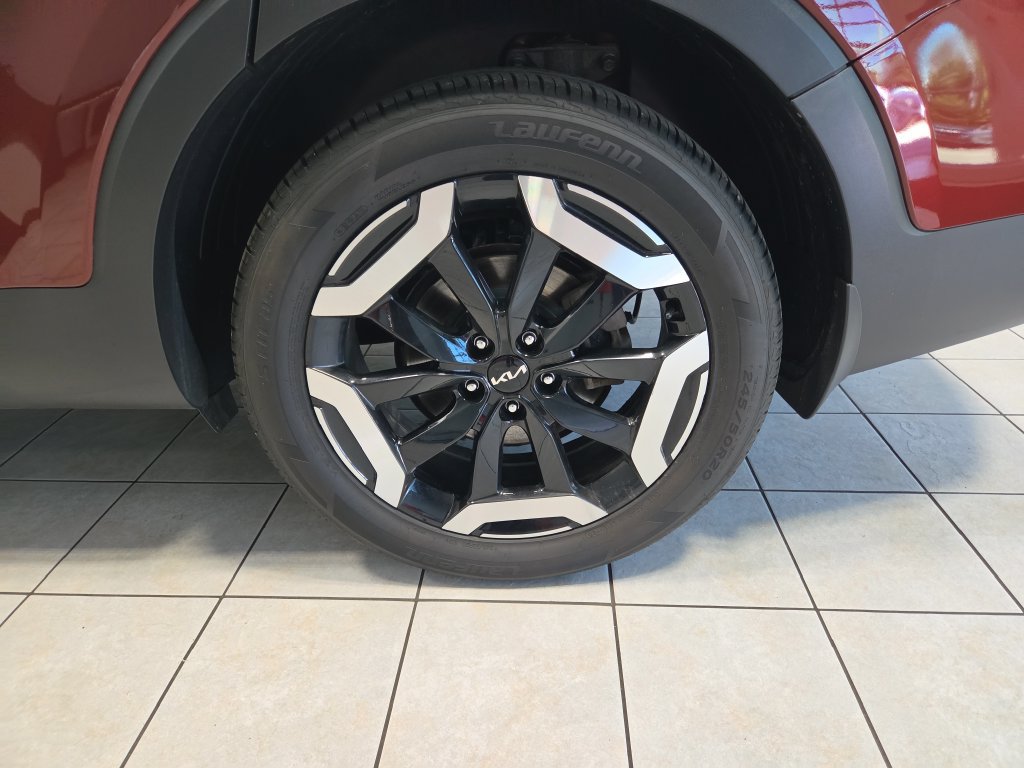 Used 2023 Kia Telluride AWD image 49