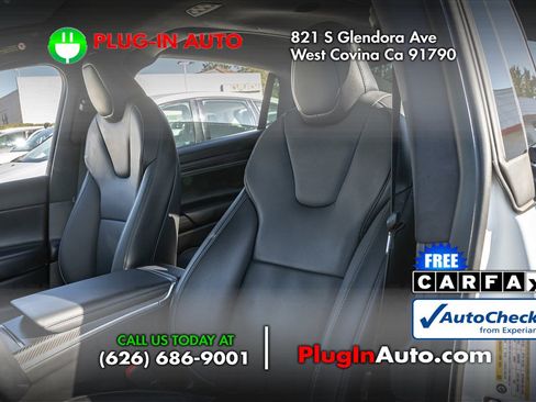 Used 2022 Tesla Model X Plaid image 7