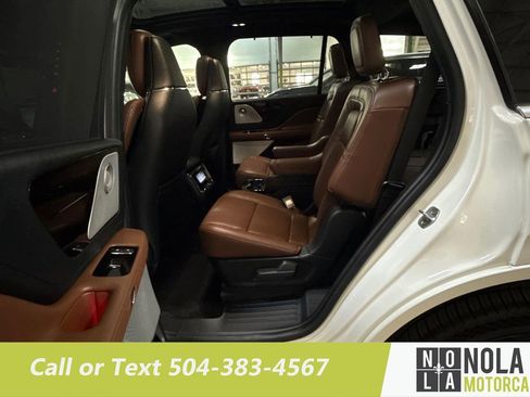 Used 2022 Lincoln Aviator Reserve w/ Equipment Group 201A AWD/4WD image 25