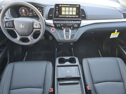 New 2026 Honda Odyssey EX-L image 8