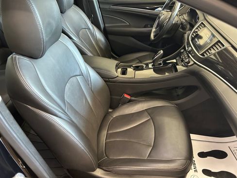 Used 2019 Buick LaCrosse Essence w/ Sun and Shade Package AWD/4WD image 34