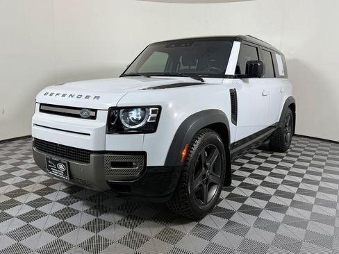 Used 2021 Land Rover Defender 110 X-Dynamic SE AWD/4WD image 1