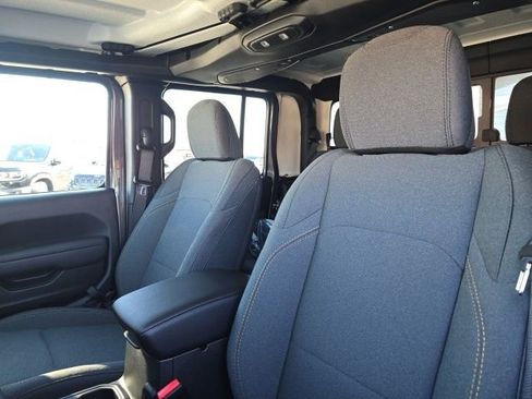 New 2026 Jeep Gladiator Sport image 6