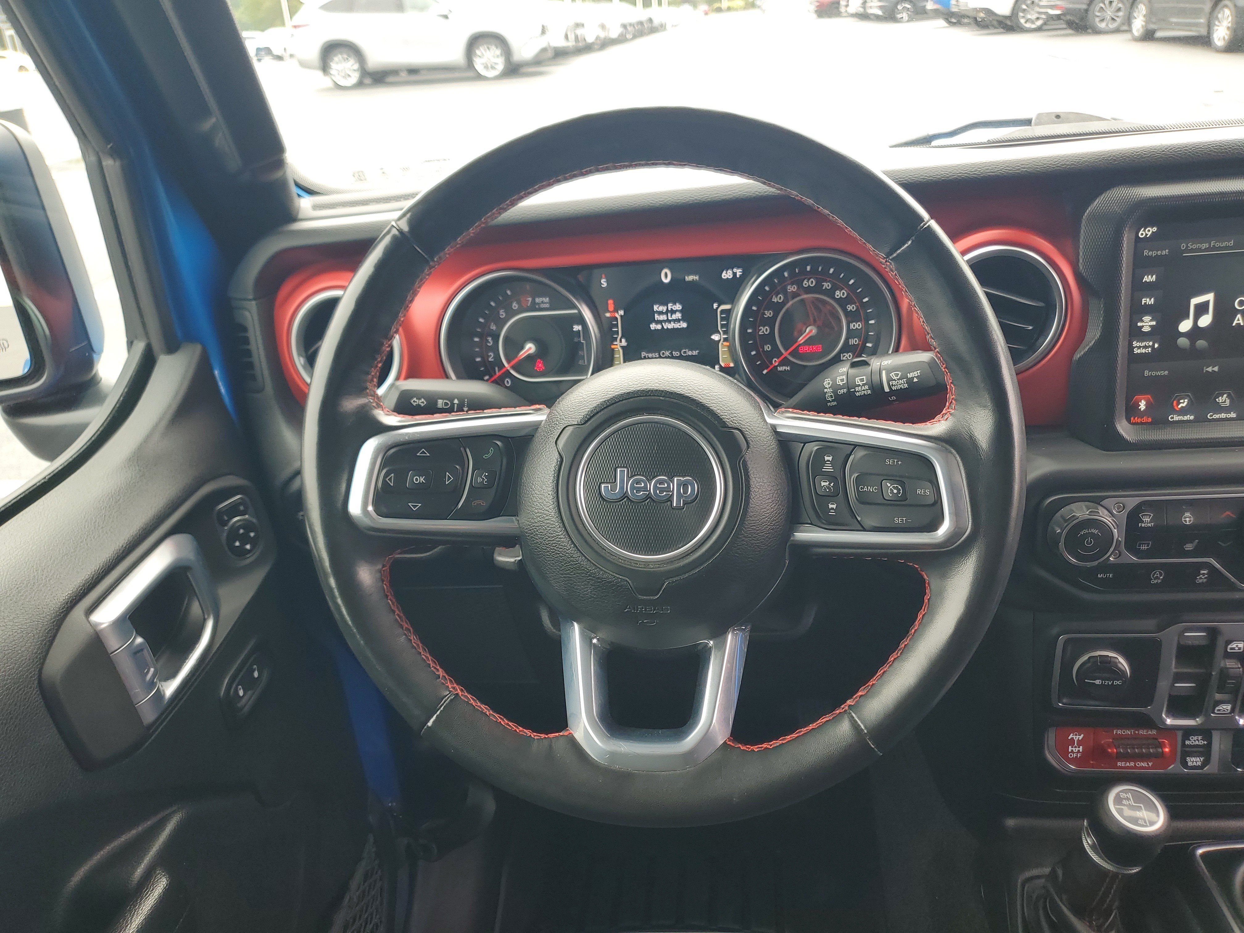 Used 2021 Jeep Wrangler Unlimited Rubicon w/ Dual Top Group AWD/4WD image 18