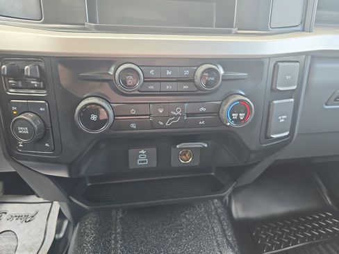 Used 2024 Ford F250 XL w/ 360-Degree Camera Package image 30
