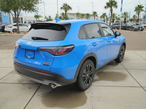 New 2027 Honda HR-V Sport image 5