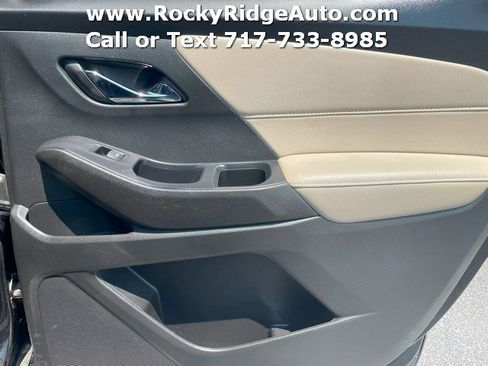 Used 2022 Chevrolet Traverse LS w/ LPO, Floor Liner Package image 33