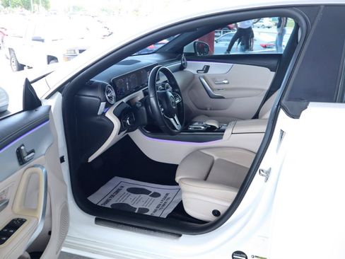 Used 2020 Mercedes-Benz CLA 250 image 14