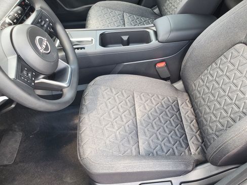 New 2026 Nissan Kicks SV w/ SV Premium Package image 12