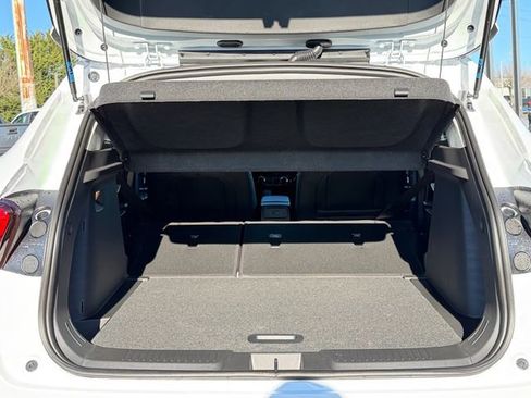 New 2026 Chevrolet Trax ACTIV w/ Sunroof Package image 33