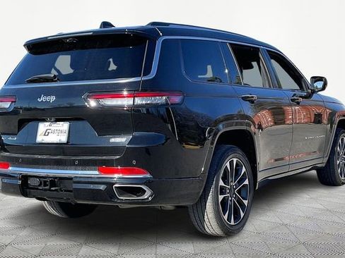 Used 2023 Jeep Grand Cherokee L Overland w/ Luxury Tech Group IV image 5