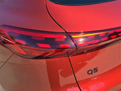 New 2025 Audi Q5 Premium image 34