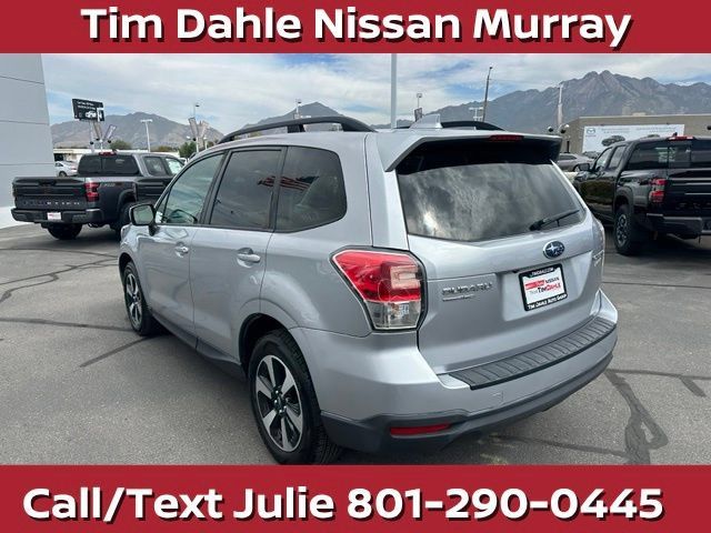 Used 2017 Subaru Forester 2.5i Premium AWD/4WD image 9