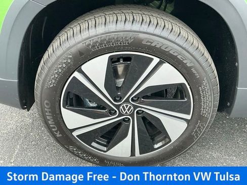 New 2026 Volkswagen Taos SE AWD/4WD image 9