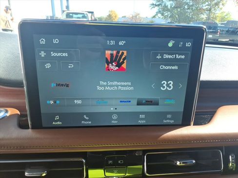 Used 2021 Lincoln Aviator Reserve w/ Equipment Group 201A image 18