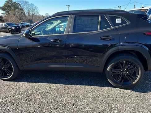 New 2026 Chevrolet Trax ACTIV w/ Sunroof Package image 8