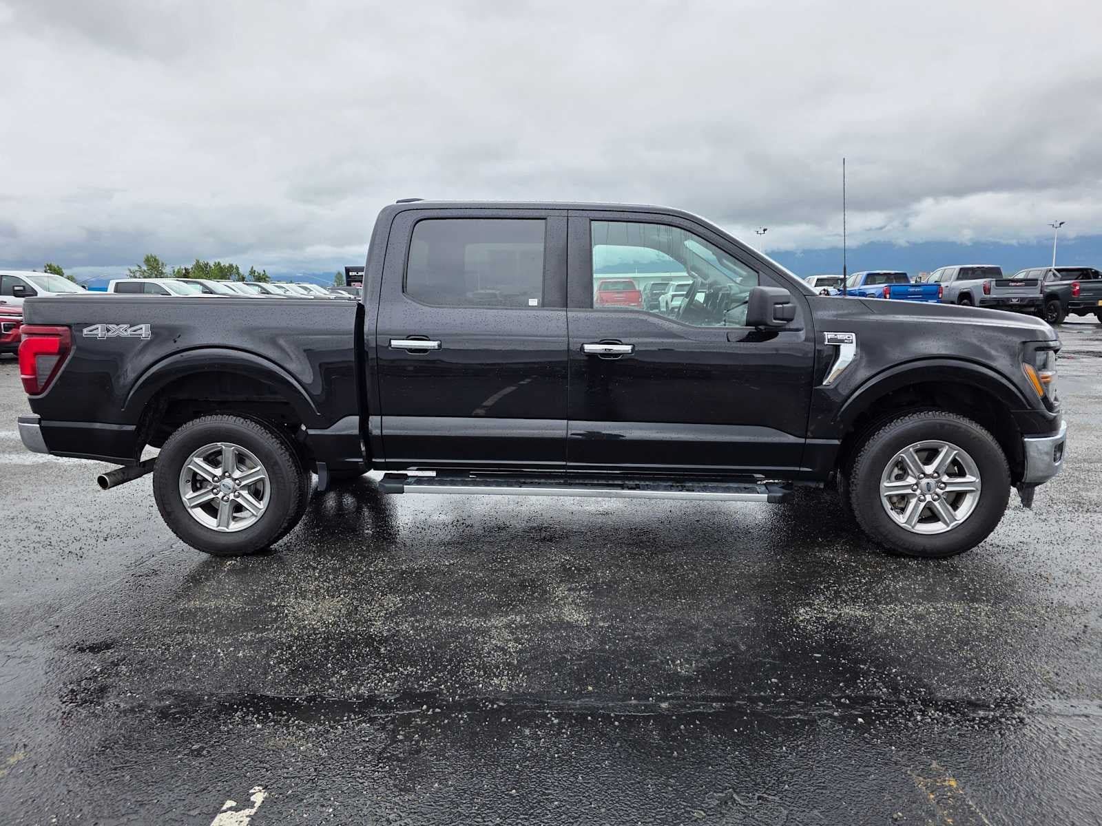 Used 2024 Ford F150 XLT w/ Tow/Haul Package AWD/4WD image 2