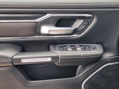 Used 2023 RAM 1500 Laramie image 24