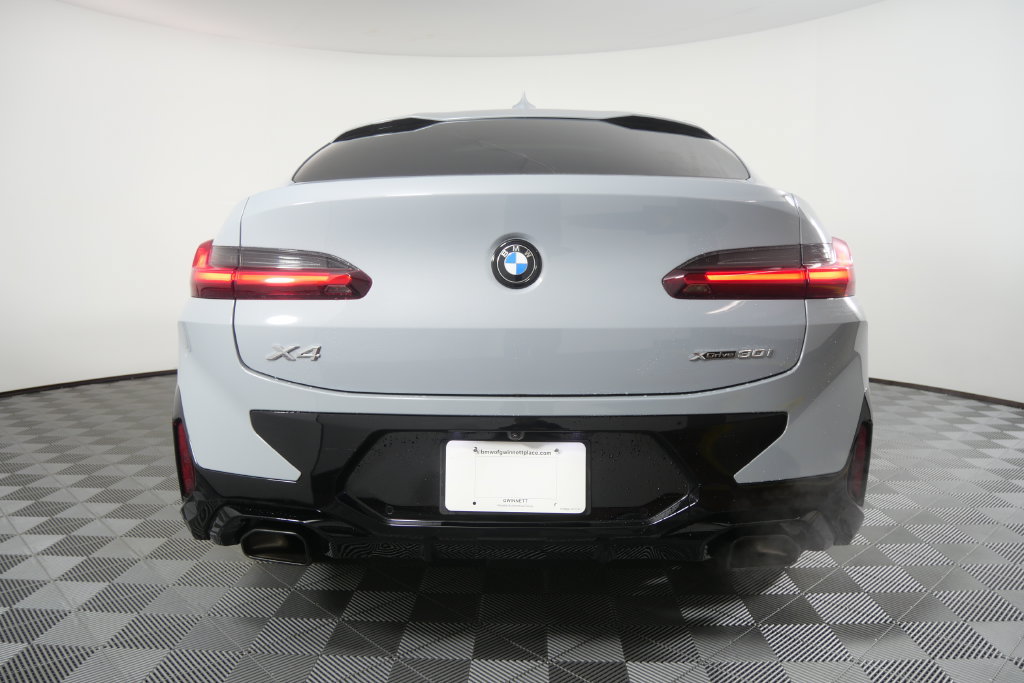 Certified 2024 BMW X4 xDrive30i w/ Premium Package AWD/4WD image 5