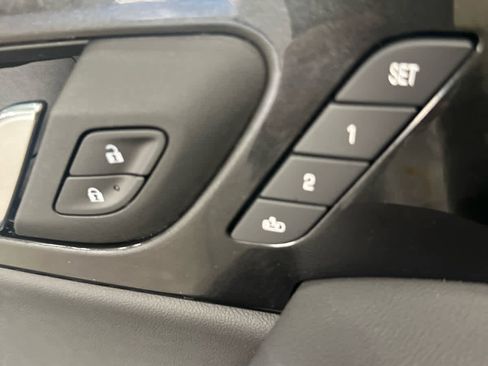 Used 2023 Chevrolet Blazer RS w/ Enhanced Convenience Package image 26