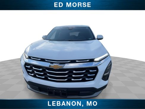 Certified 2025 Chevrolet Equinox LT FWD image 3