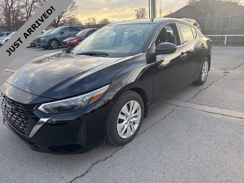 Certified 2025 Nissan Sentra S image 1