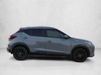 Used 2023 Nissan Kicks SV FWD video 4