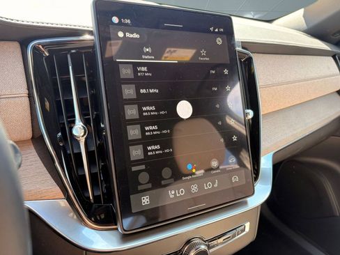 New 2026 Volvo XC90 B6 Plus w/ Protection Package image 30