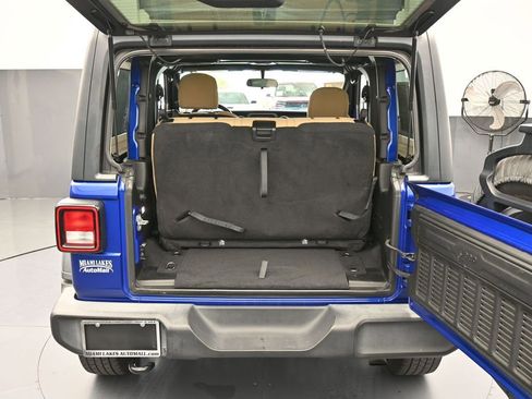 Used 2020 Jeep Wrangler Sport image 39