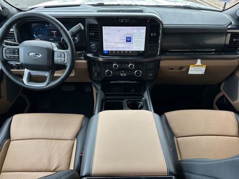 New 2026 Ford F250 Lariat w/ Lariat Ultimate Package image 10