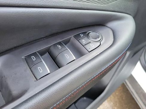 Used 2024 Chevrolet Blazer EV RS image 21