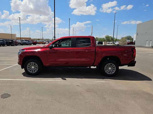 Certified 2024 Chevrolet Colorado LT w/ LT Convenience Package II RWD image 2