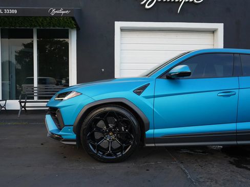 Used 2024 Lamborghini Urus Performante AWD/4WD image 24