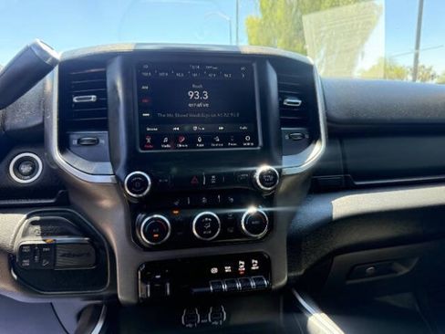 Used 2020 RAM 2500 Big Horn w/ Level 2 Equipment Group AWD/4WD image 15