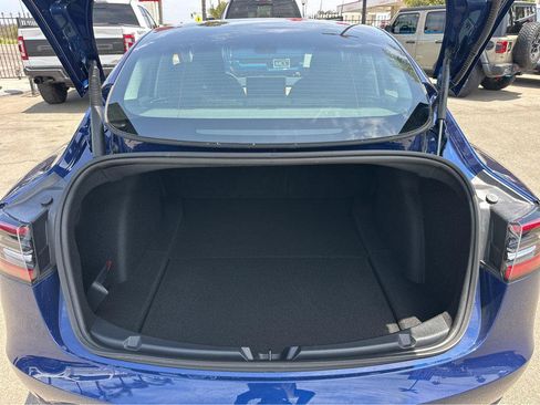 Used 2023 Tesla Model 3 Standard Range RWD image 33