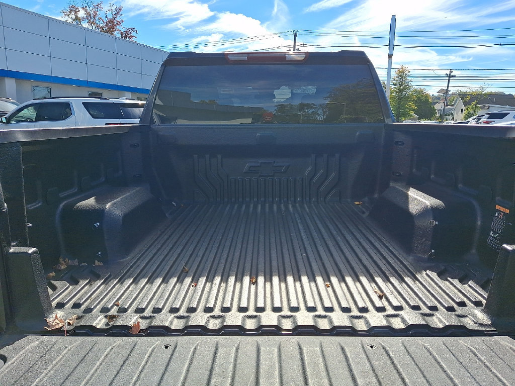 Used 2023 Chevrolet Silverado 1500 RST w/ Z71 Off-Road Package AWD/4WD image 28