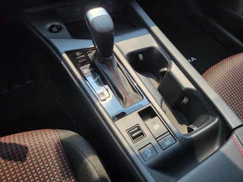 New 2027 Nissan Sentra SR w/ Floor Mat Package FWD image 23